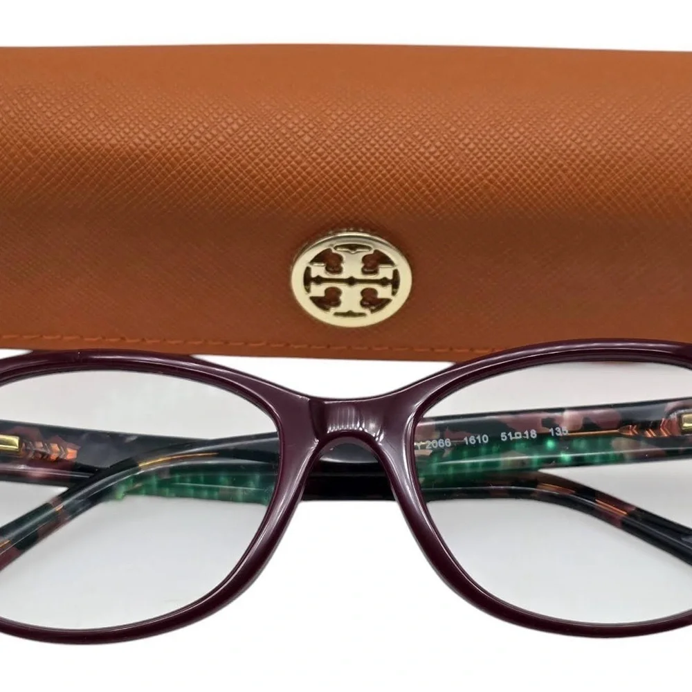 Tory Burch 📝 description